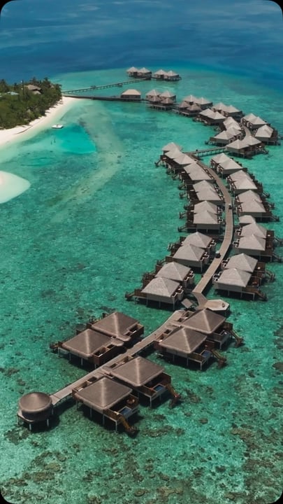 Hidden moments, tucked away in paradise.

Wander through lush tropical gardens, discover quiet corners, and slow down to enjoy the little moments that make Adaaran Prestige Vadoo feel so special.

#Ad