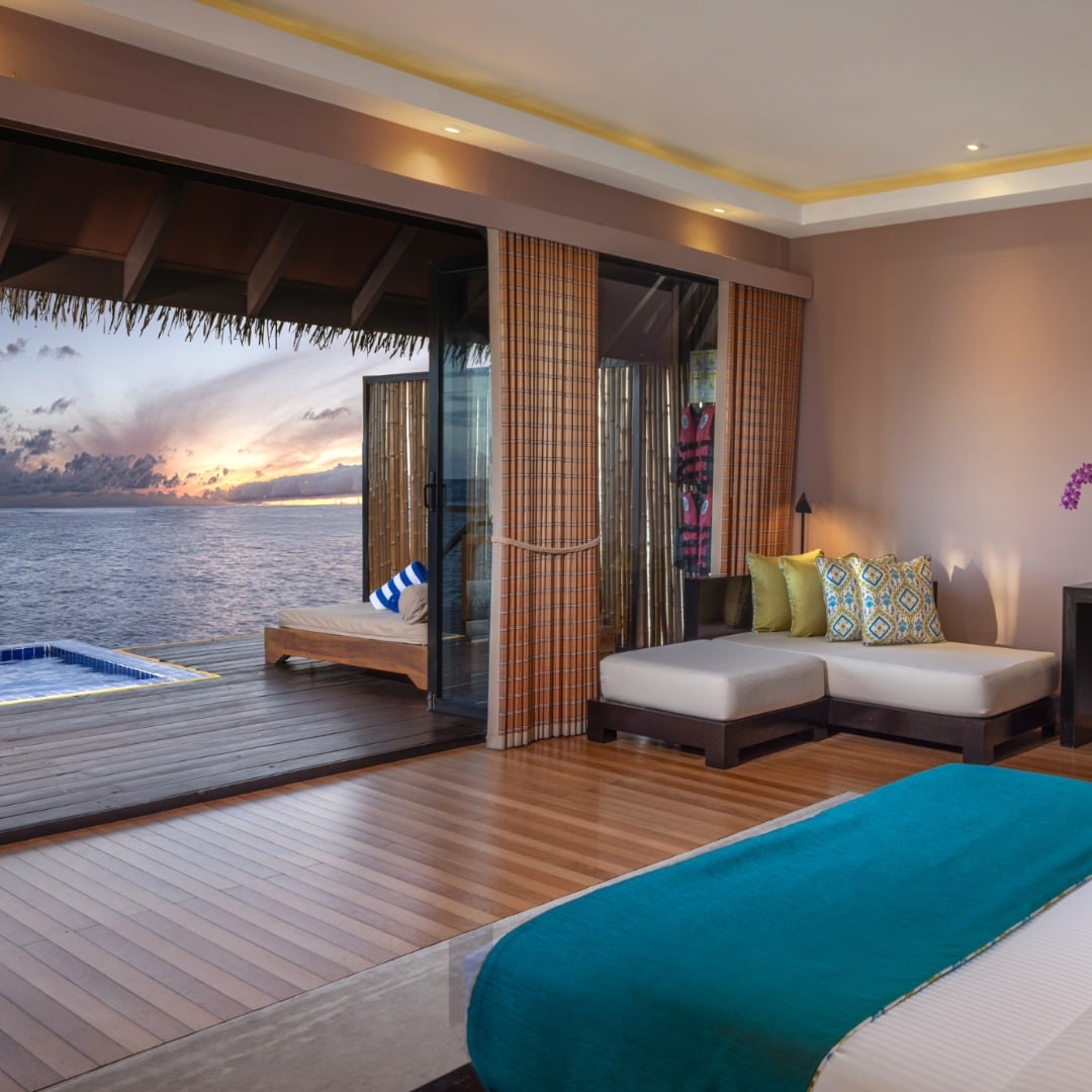 Wasservilla mit Jacuzzi im Adaaran Prestige Vadoo