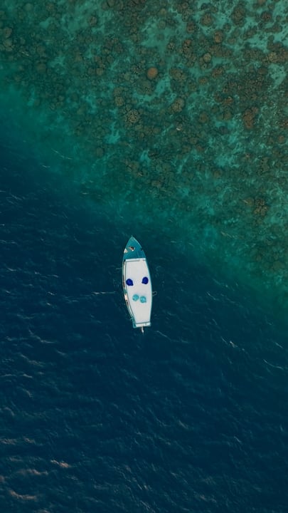 Cast a line, embrace the rhythm of the ocean, and experience a tradition that has been part of Maldivian life for generations. 

Sunset fishing at Adaaran Select Hudhuran Fushi offers a chance to slow