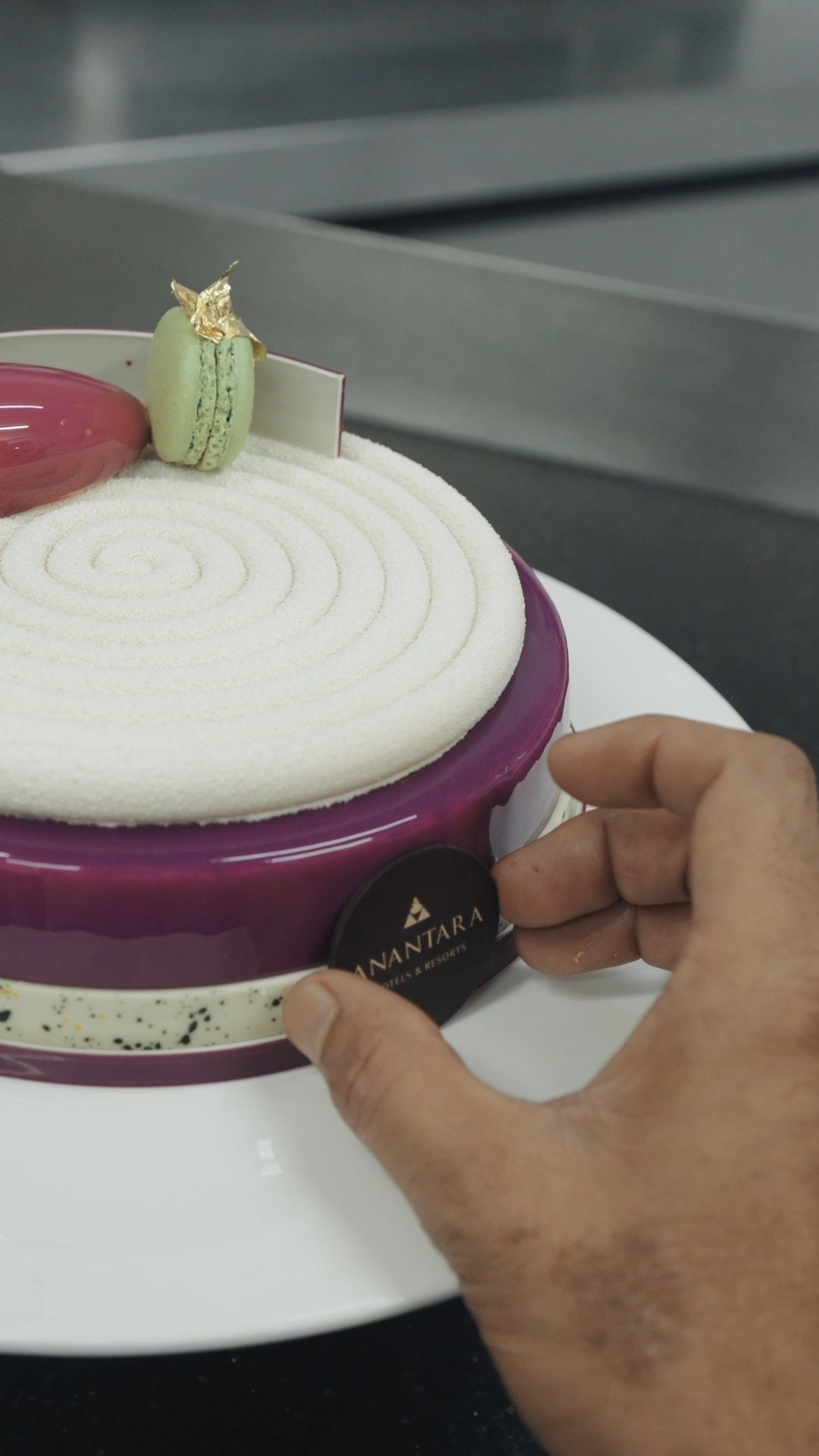 What makes a perfect cake? It’s the creativity, expertise and a touch of magic each chef brings to every creation. From careful precision to elegant finishing touches, every cake tells a story of dedi