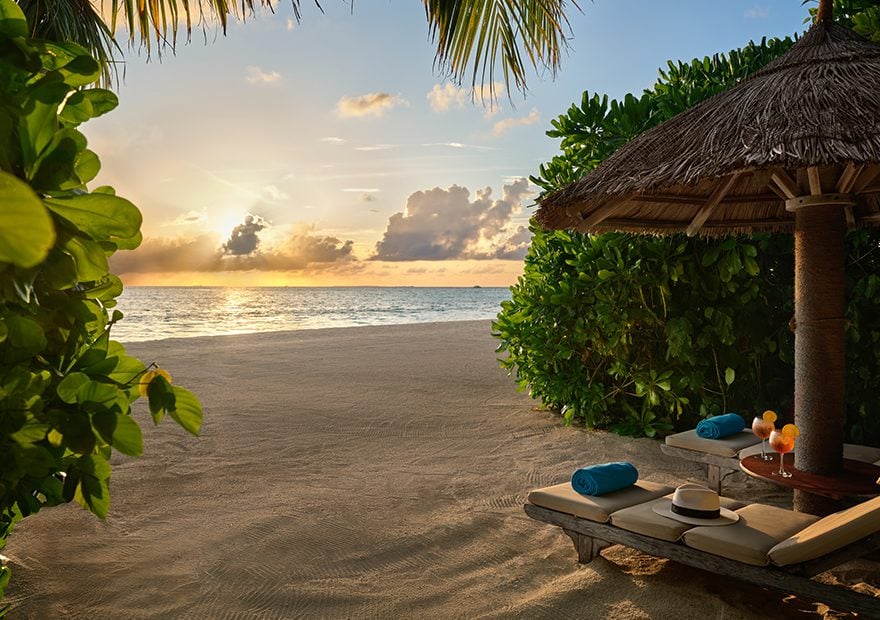 Sunset Beach Villa im Anantara Dhigu Maldives