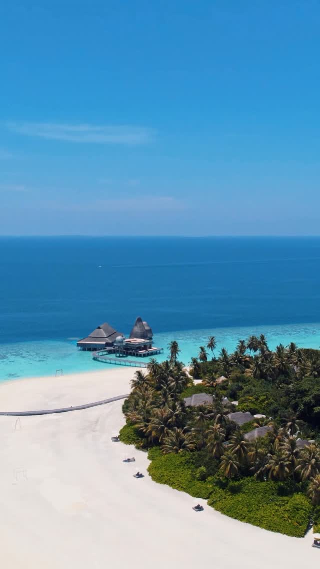 A private island shaped by nature. Tropical palms, a reef teeming with life and overwater sanctuaries set within the Baa Atoll UNESCO Biosphere Reserve. This is Anantara Kihavah Maldives Villas, as se