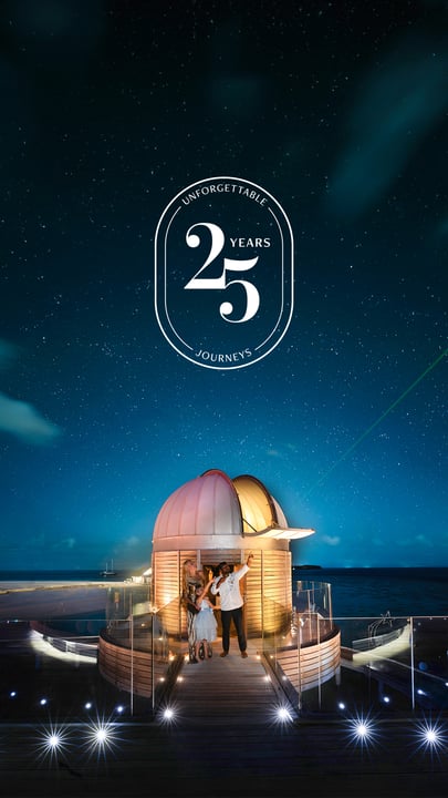 As we celebrate 25 years of Anantara, some experiences remind us why this island stays with you. Join our SKY Edhuru beneath the stars of the Baa Atoll UNESCO Biosphere Reserve for a stargazing experi