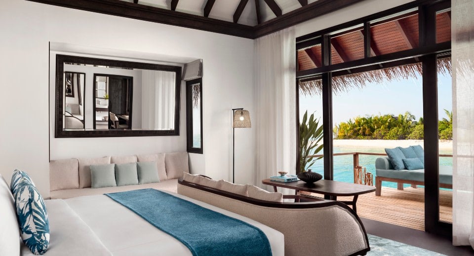 Deluxe Over Water Villa im Anantara Veli Maldives