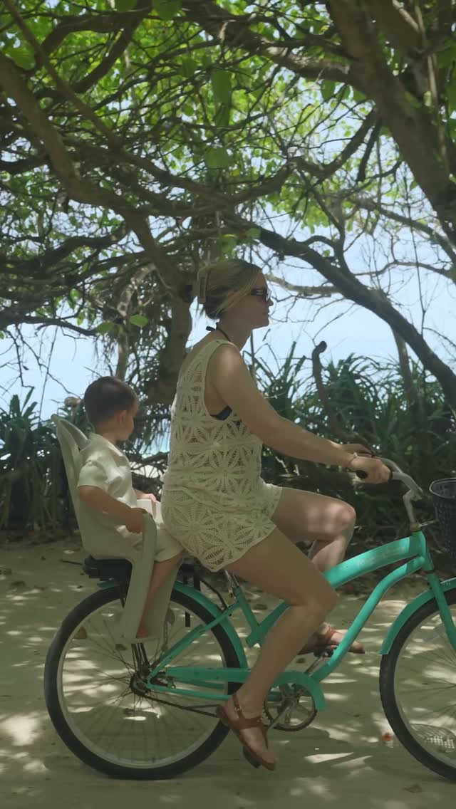Some family memories begin with a simple ride beneath the palms. Children lead the way, parents follow, grandparents set their own pace, and the island becomes part of the story. Stay a little longer 
