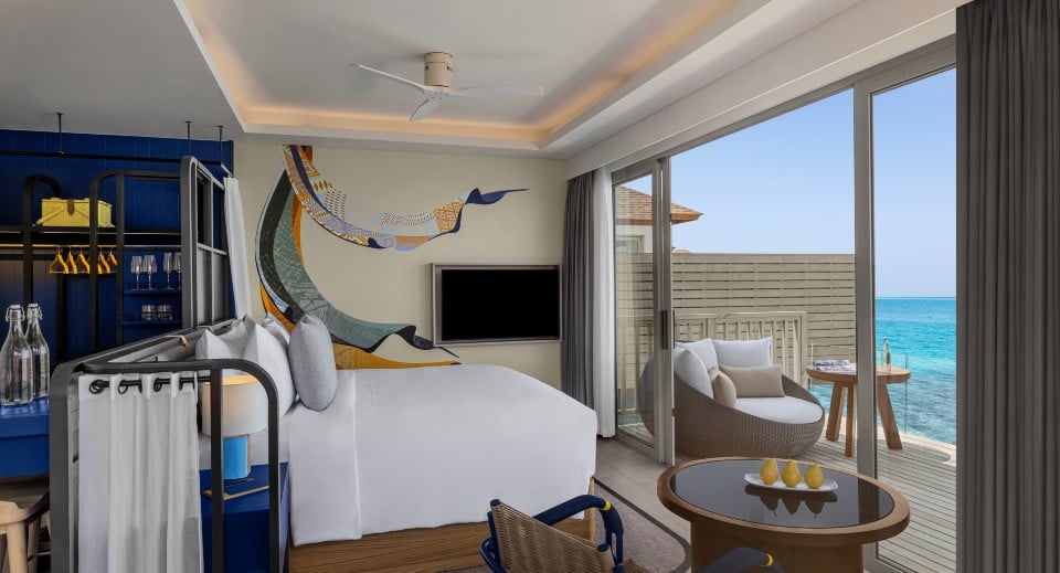 Over Water Villa im Avani+ Fares Maldives Resort