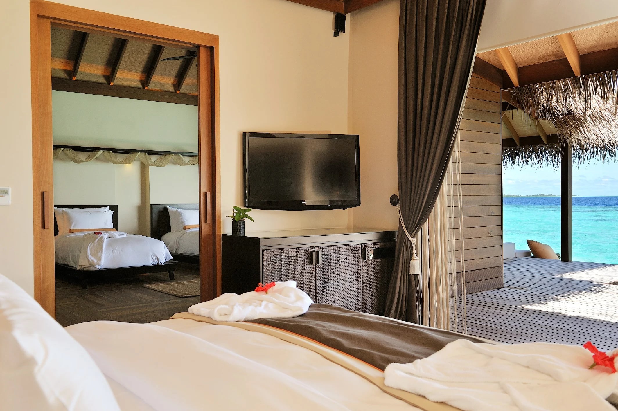 Sunset Family Ocean Suite with Pool im Ayada Maldives