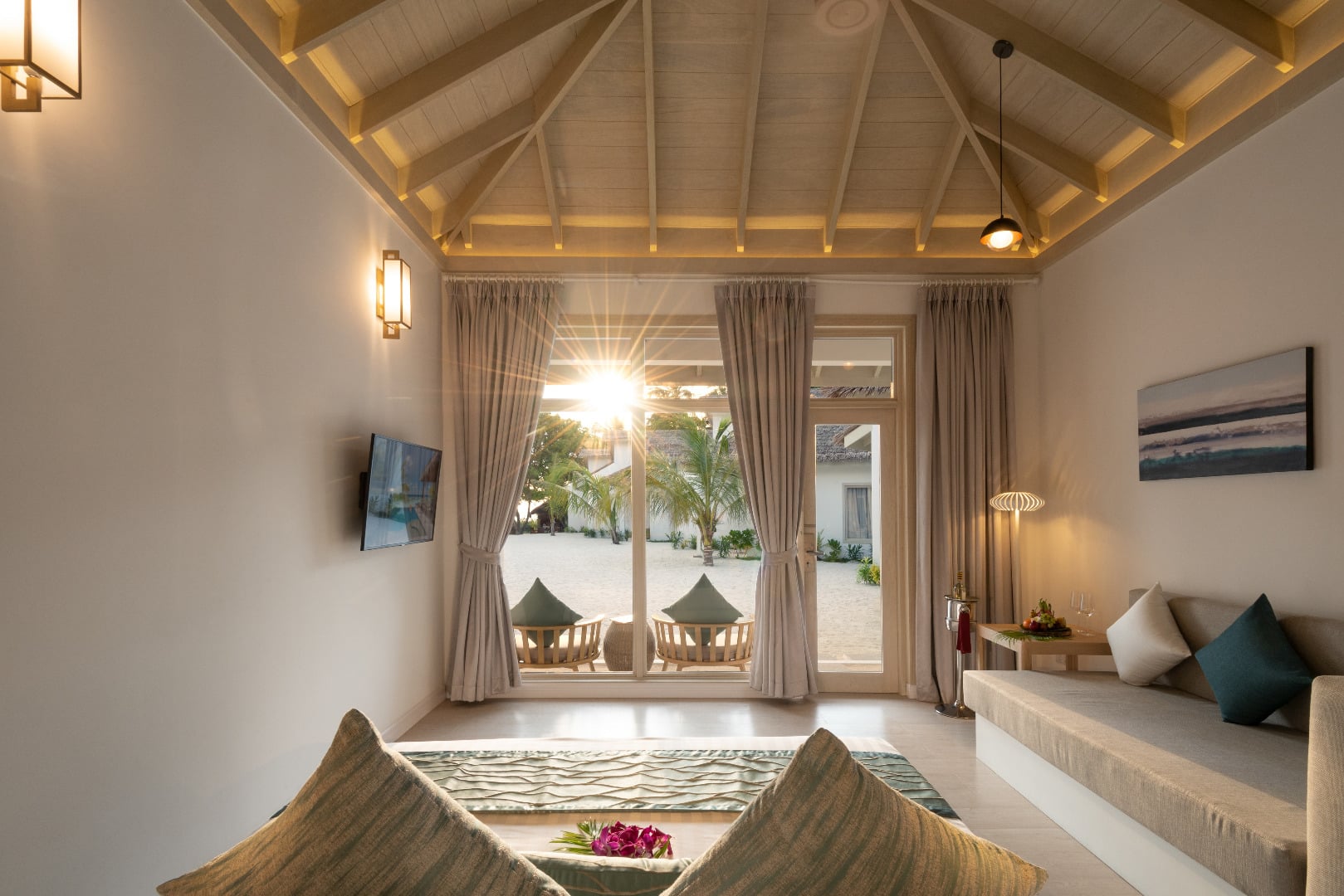 Beach Villa im Bandos Maldives
