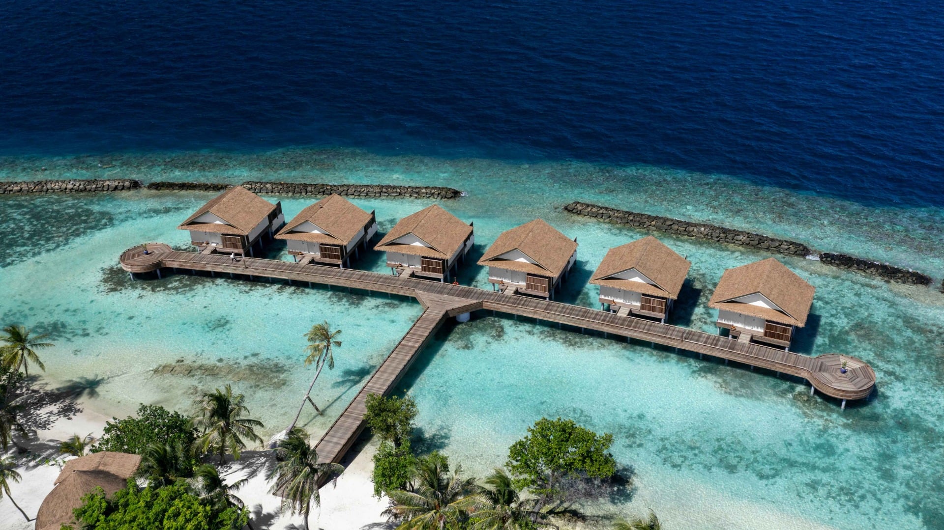 Sunset Water Villa with Pool im Bandos Maldives