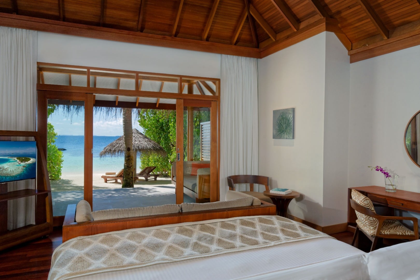 Deluxe Beach Villa im Baros Maldives