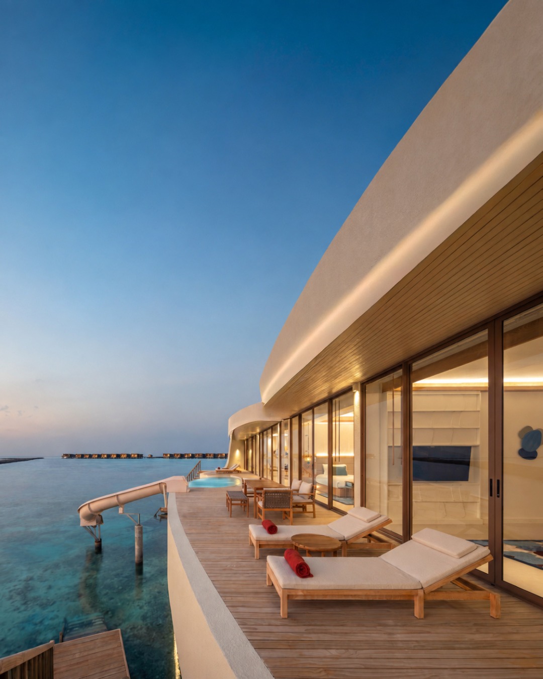 Foto di Centara Grand Lagoon Maldives del 17 settembre 2026. Potrebbe essere un'immagine con testo.
