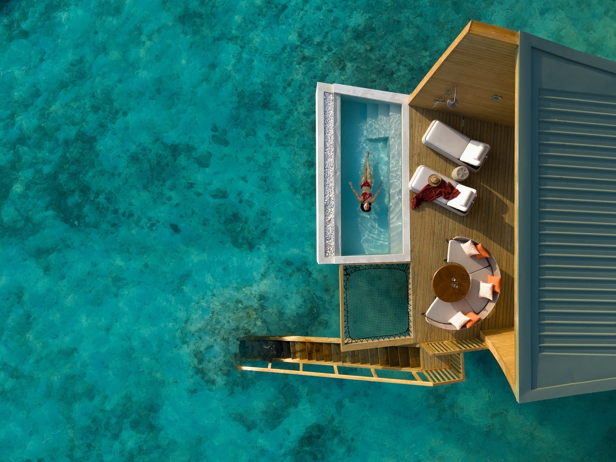 Mirage Overwater Sunset Pool Villa im Centara Mirage Lagoon Maldives