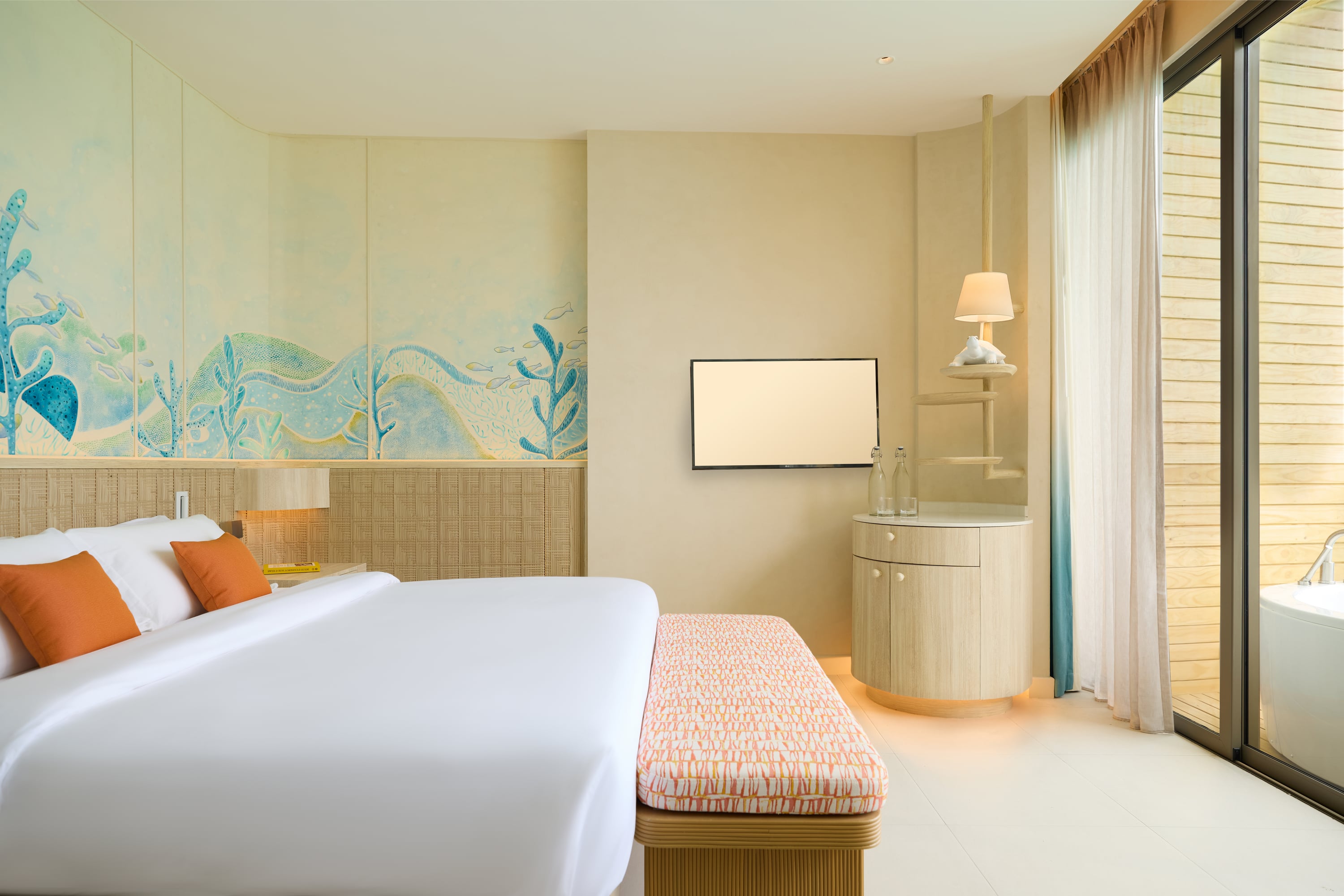 Mirage Overwater Villa mit Whirlpool im Centara Mirage Lagoon Maldives