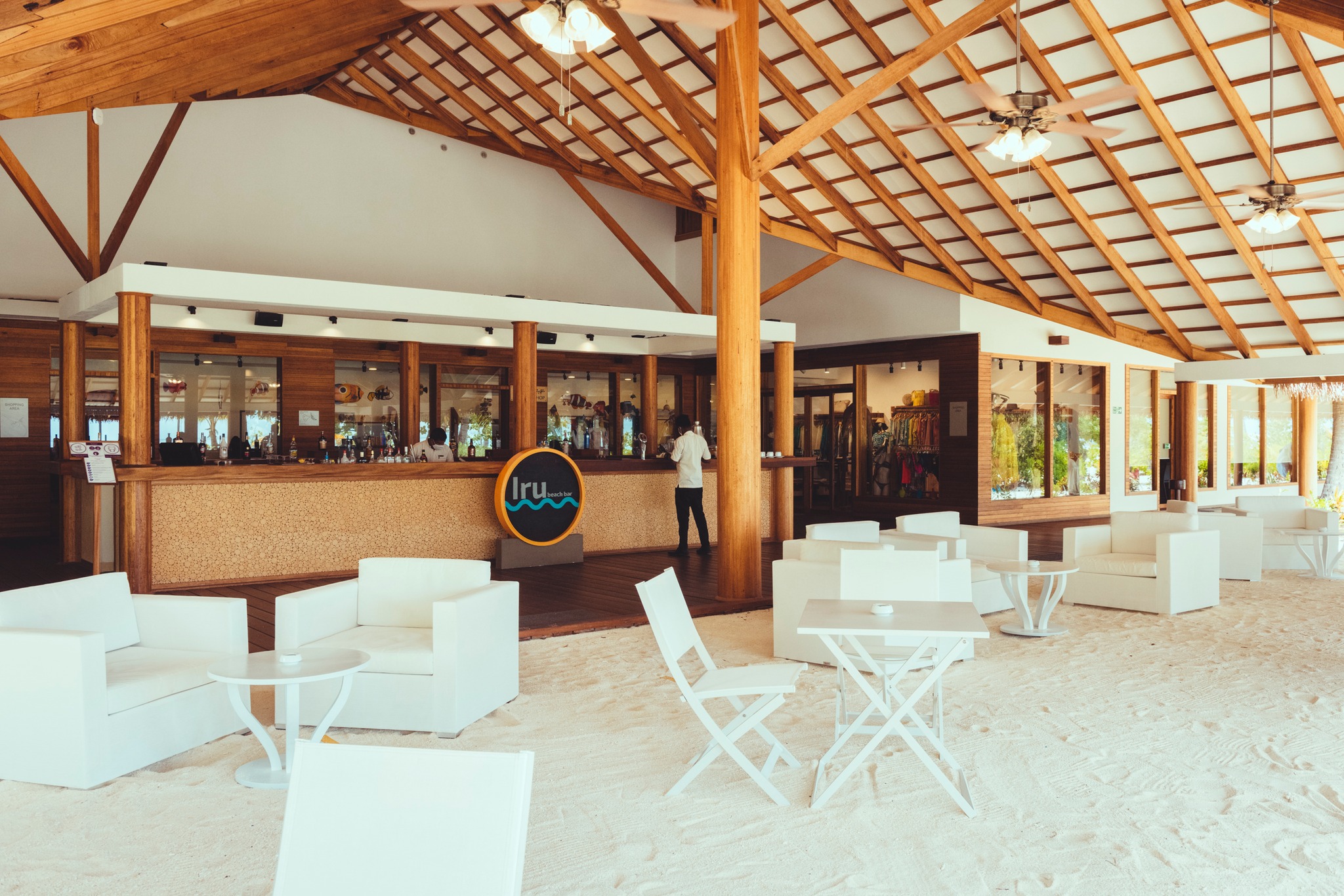 Iru Beach Bar restaurant