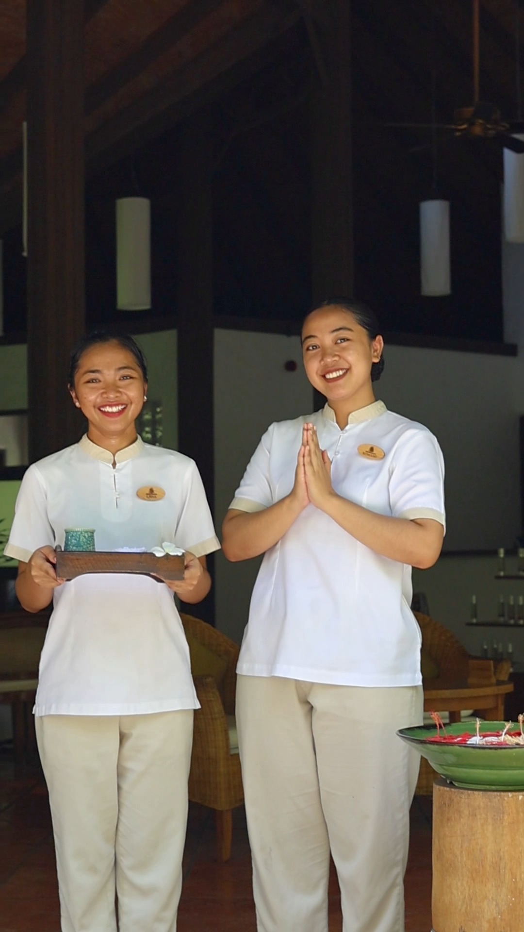 At Coco Palm Dhuni Kolhu, a quiet world of lush island beauty gently unfolds. At Coco Spa, each treatment is offered with care, soothing the body, calming the mind, and restoring a natural sense of ba