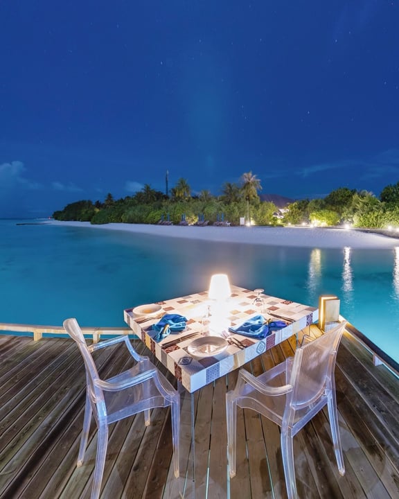 Cocoon Maldives, ristorante, overwater, laguna, resort, Hotel