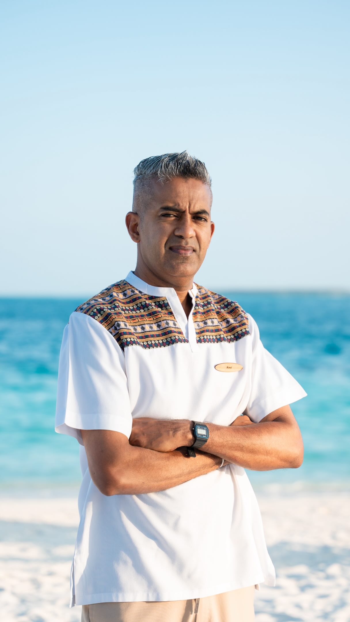 Jeder Morgen im Atoll Market beginnt ein wenig anders, aber fragt man Kosy, gibt es eine Frühstückskombination, zu der er immer wieder zurückkehrt.

Von frischen tropischen Früchten bis zu Lieblingsgerichten nach Wunsch hat er