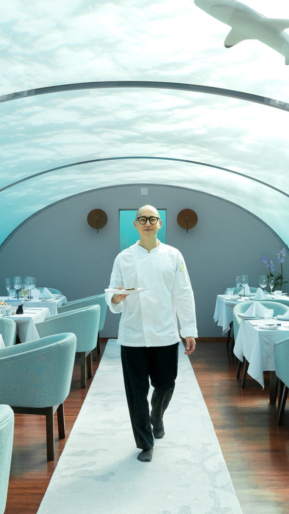 Bald zu Gast im Ithaa?

Entdecken Sie das eine Gericht, das laut dem Küchenchef auf der Must-try-Liste steht.

#RangaliInsider #ConradMaldives #Conrad #Maldives #IslandLife