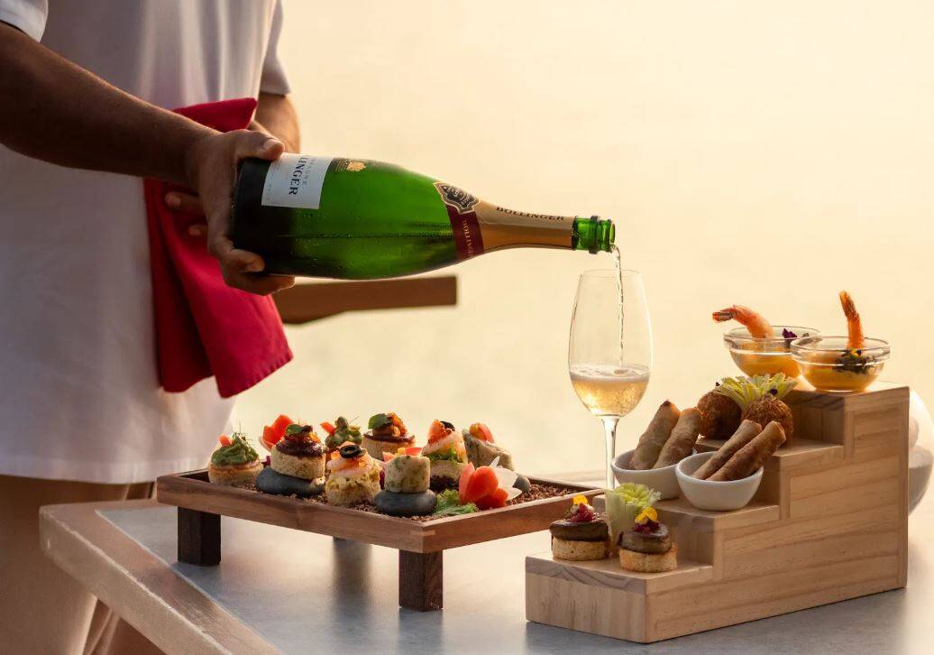 Aaraha Champagne Bar restaurant