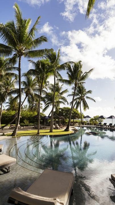 Pov: Sie sind Ihrer Traumflucht nach Mauritius einen Tag näher 🌸

Speichern Sie das für Ihr Sommer-Moodboard ✨

📍#ConstanceBelleMarePlage

Reiseeindrücke von @cocotravelholidays

#Mauritius #ConstanceLuxury