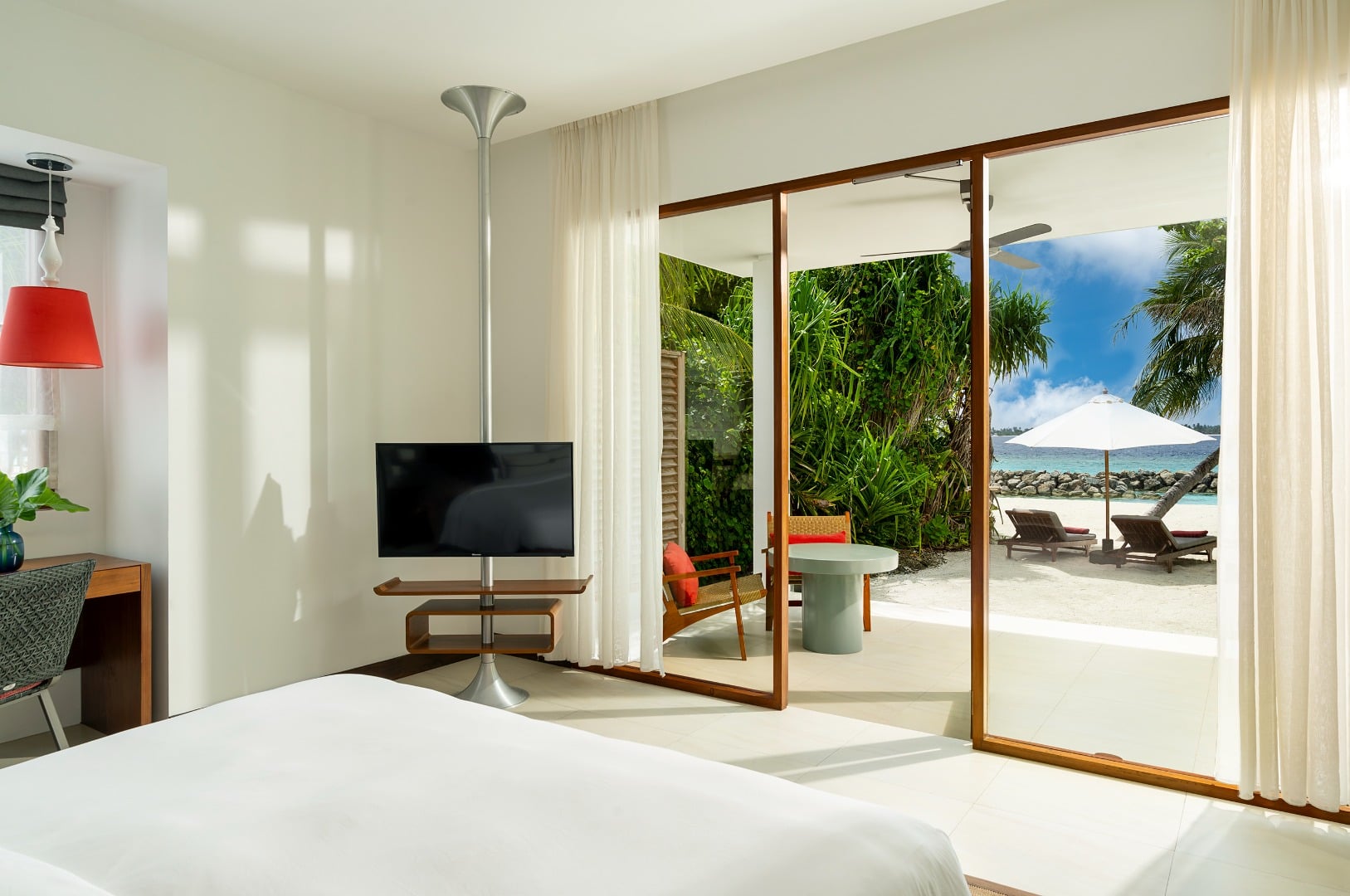 Beach Bungalow im Niva Dhigali Maldives