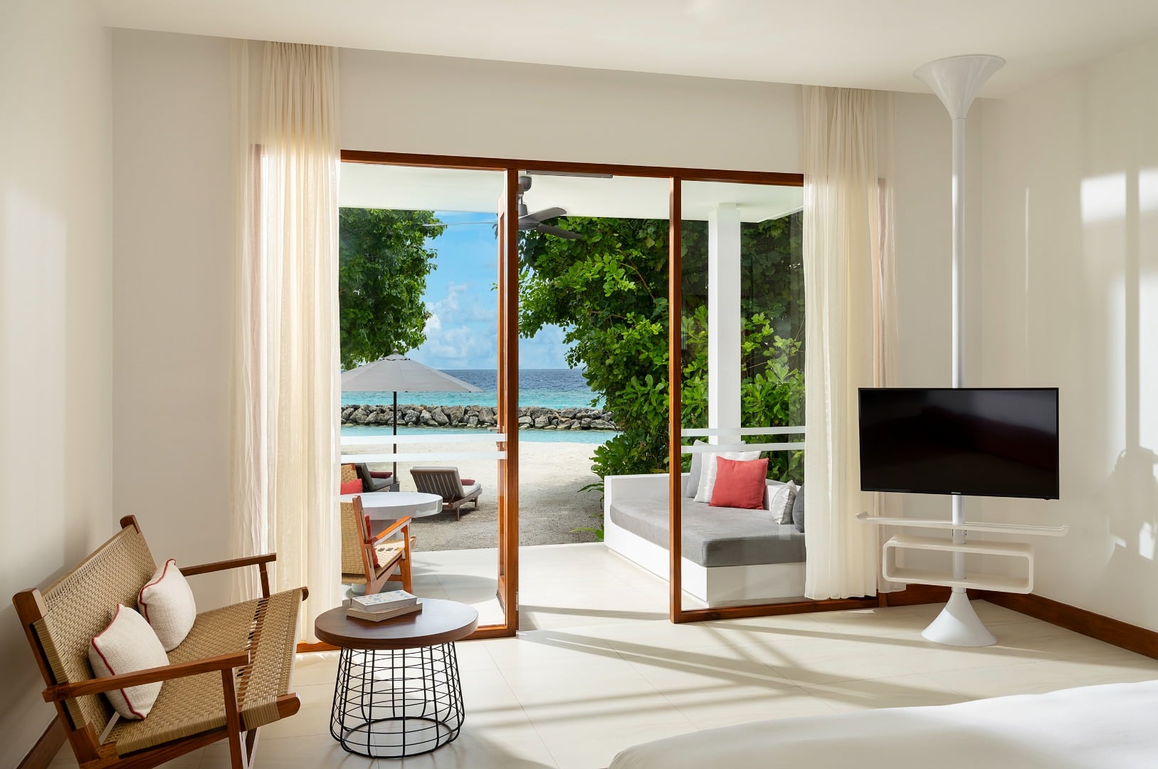 Deluxe Beach Bungalow im Niva Dhigali Maldives