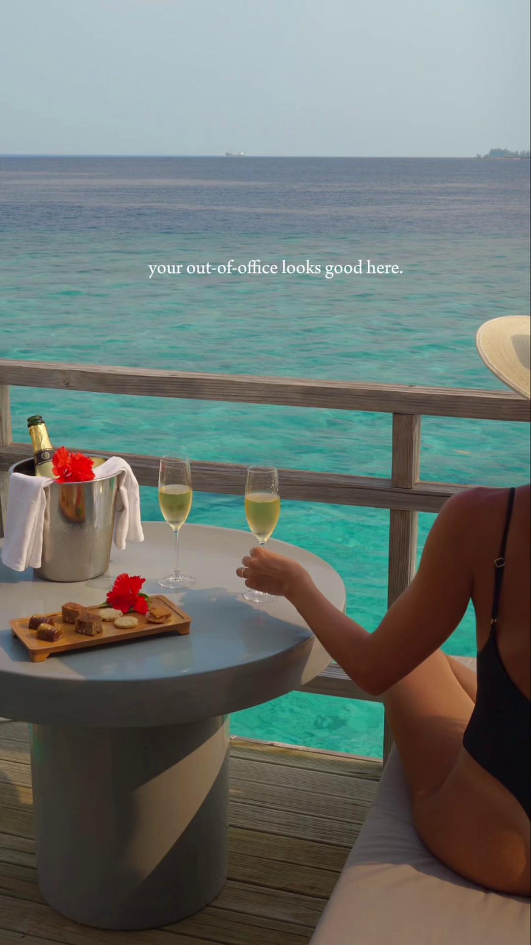 Your out of office was never meant for an inbox. It was meant for sunshine, stillness and a perfectly chilled glass of champagne. Consider this your sign to pour a little island time. 🥂🌴

#NivaDhiga