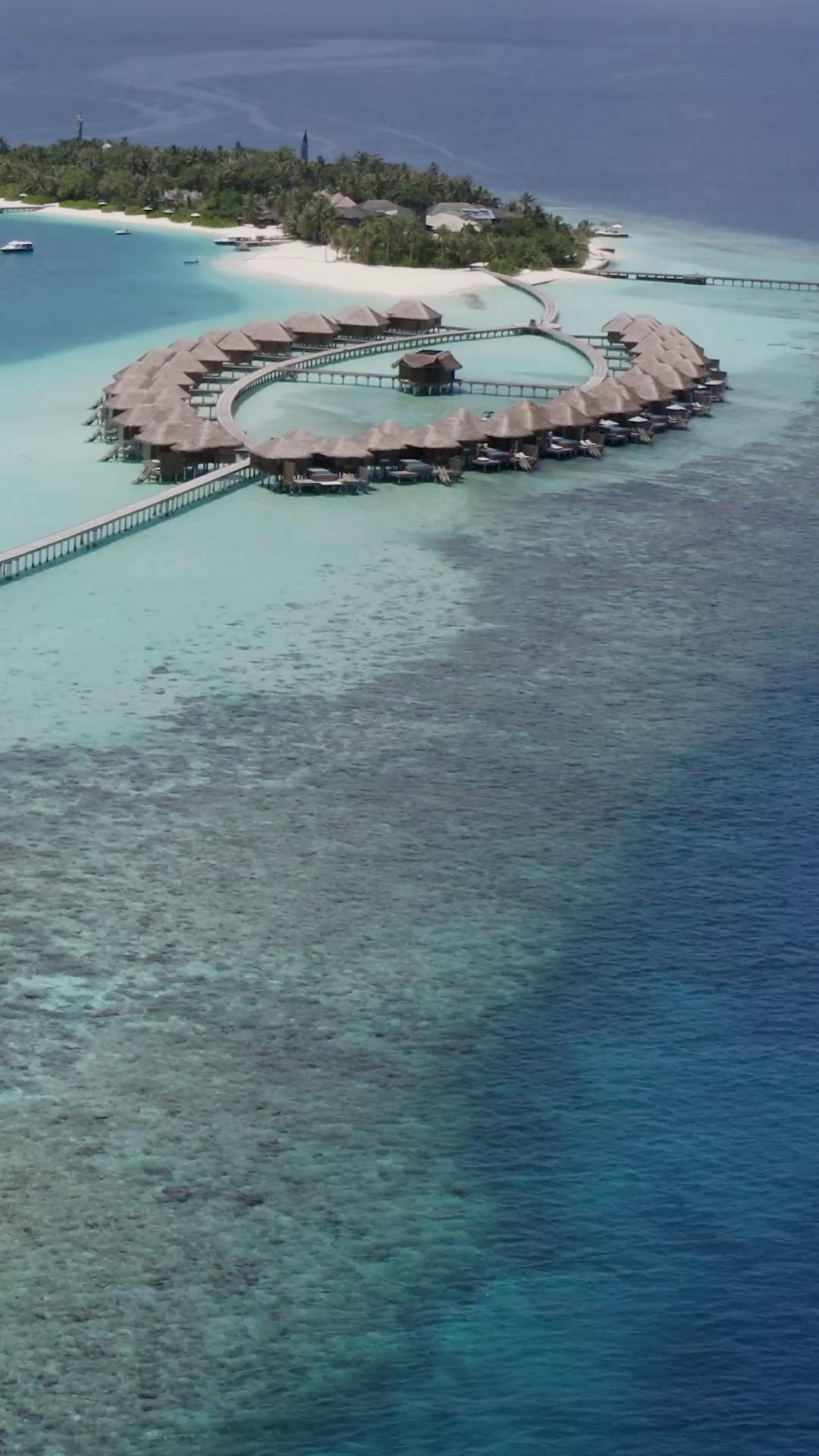 Soyez récompensé pour le temps bien voyagé.

Pas d'inscription. Pas de points à suivre. Juste un séjour qui compte pour le prochain.

Versa Keys se lance aujourd'hui dans chaque destination Versa Collection et Niva Hotels & Resorts