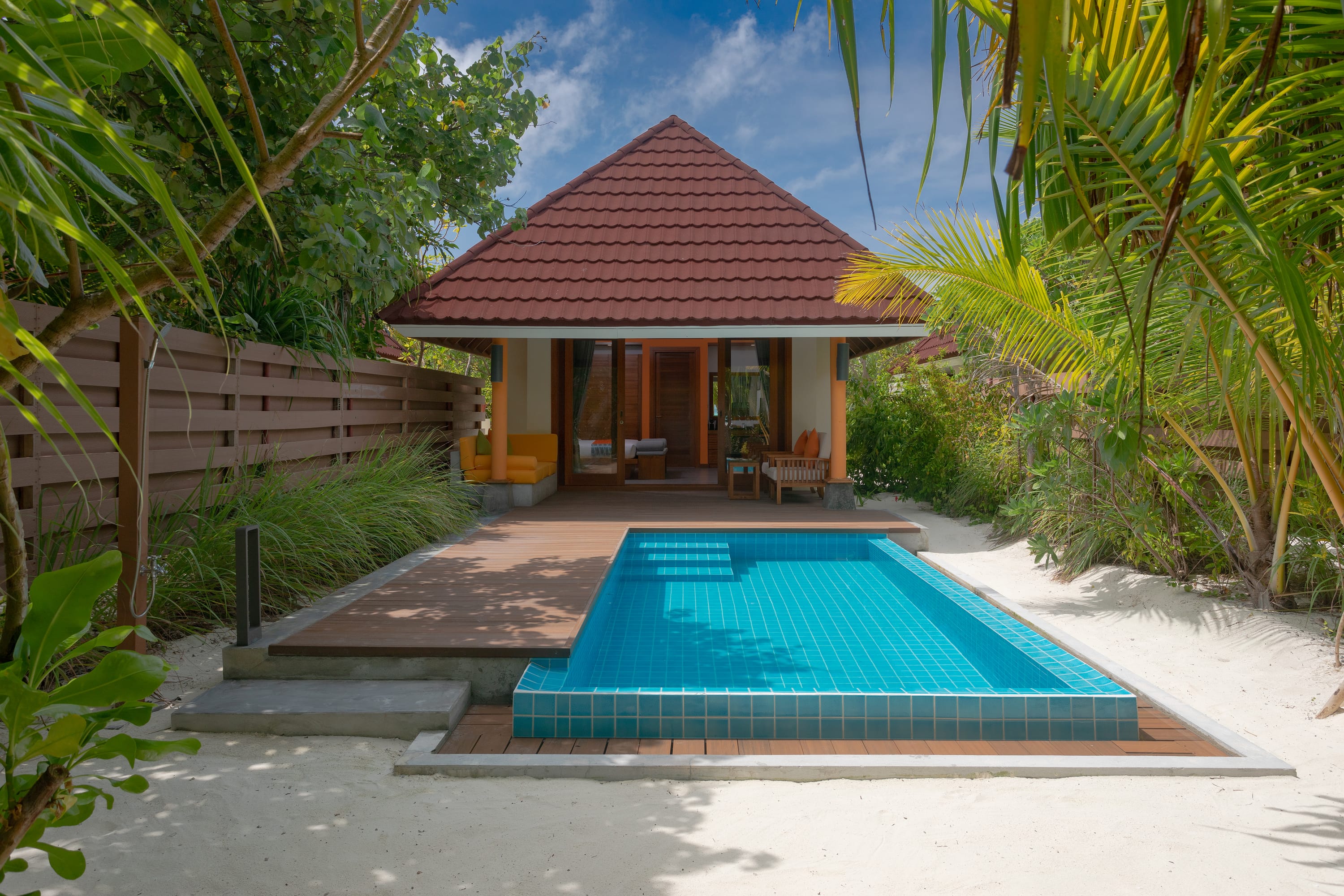 Pool Beach Villa au Dhigufaru Island Resort