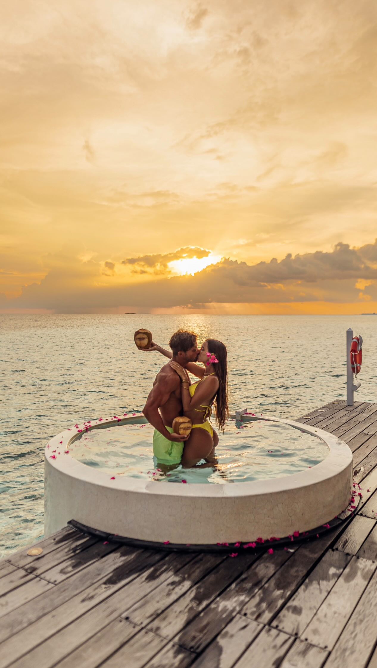 Happy Valentine’s Day
from ananea Diamonds Athuruga 🌊
Where love meets endless blue.
#ananeaDiamondsAthuruga #ValentinesInParadise #MaldivesRomance #SouthAriAtoll #LoveInTheMaldives 💙