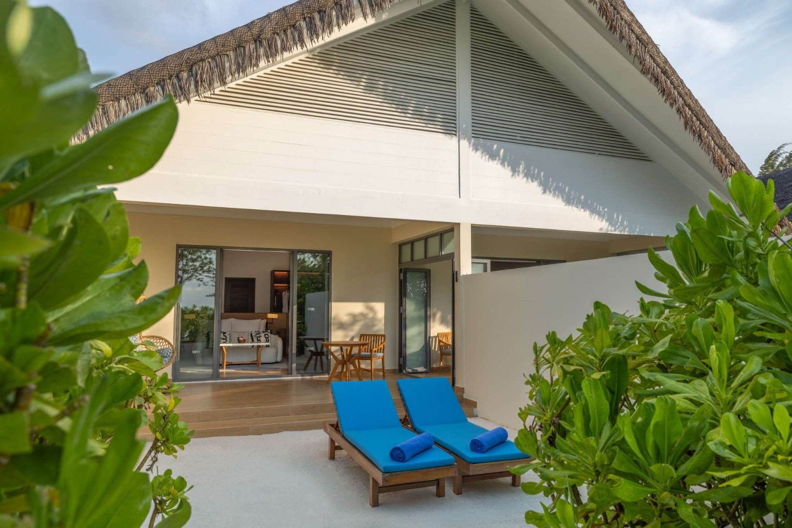 Beach Villa (King or Twin) im DusitD2 Feydhoo Maldives