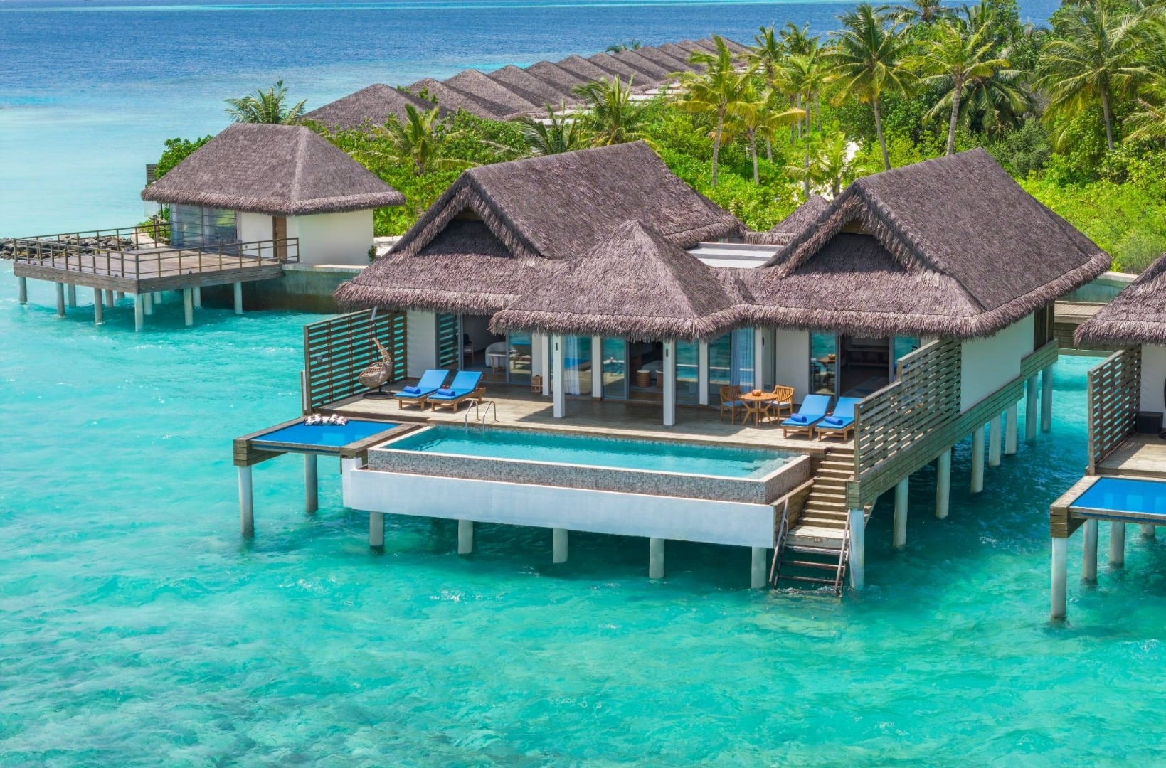 Two Bedroom Overwater Pool Suite im DusitD2 Feydhoo Maldives