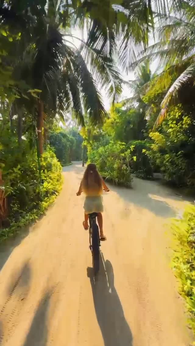Trading traffic jams for sandy paths. Riding through paradise feels like second nature here. 

#emeraldmaldivesresortspa #NaturalElegance #NaturalFreedom #emeraldmaldives #LeadingHotelsoftheWorld