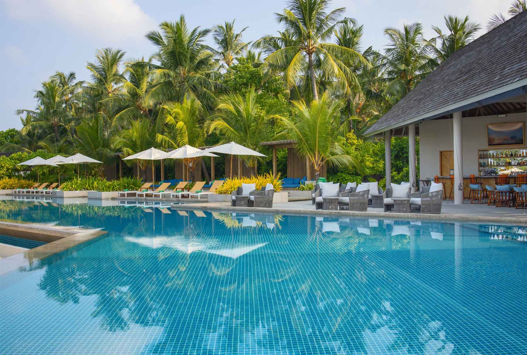 Sunset Pool & Bar restaurant