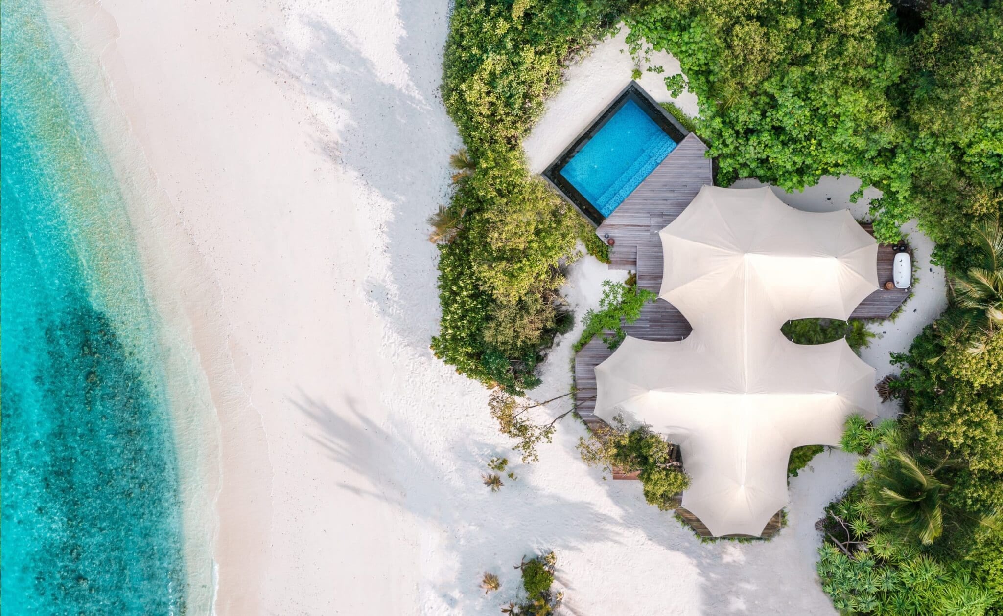 Safari Beach Villa with Pool im Fairmont Maldives Sirru Fen Fushi