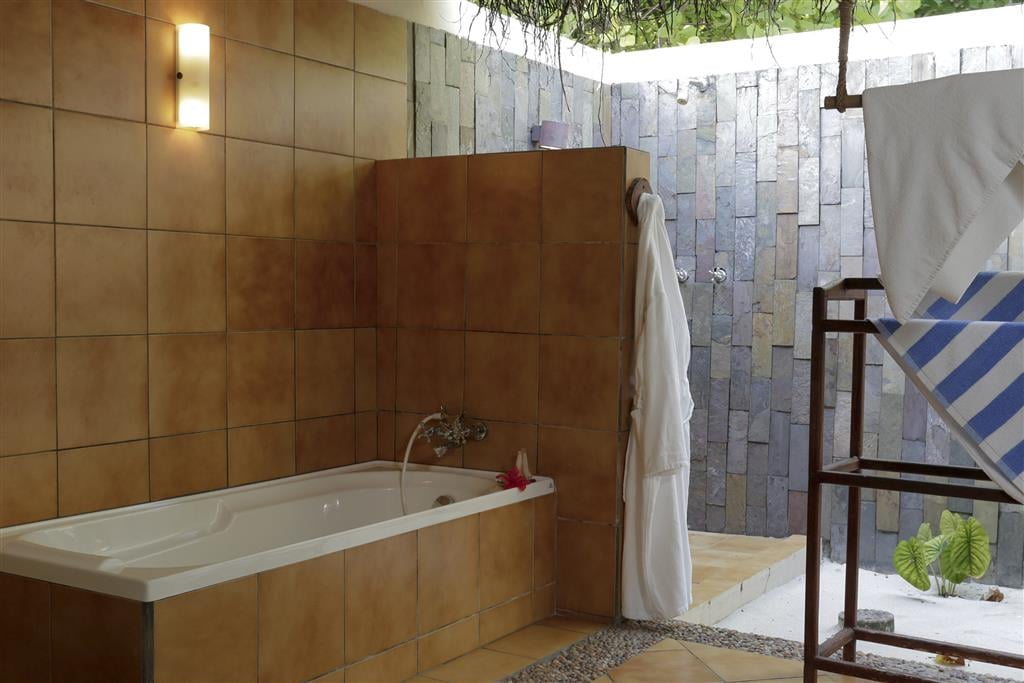 Deluxe Villa im Filitheyo Island Resort Maldives