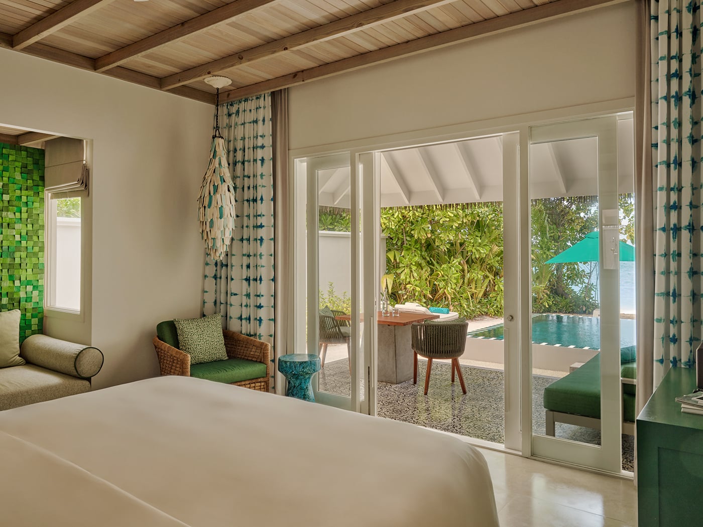 Beach Pool Villa im Finolhu Maldives