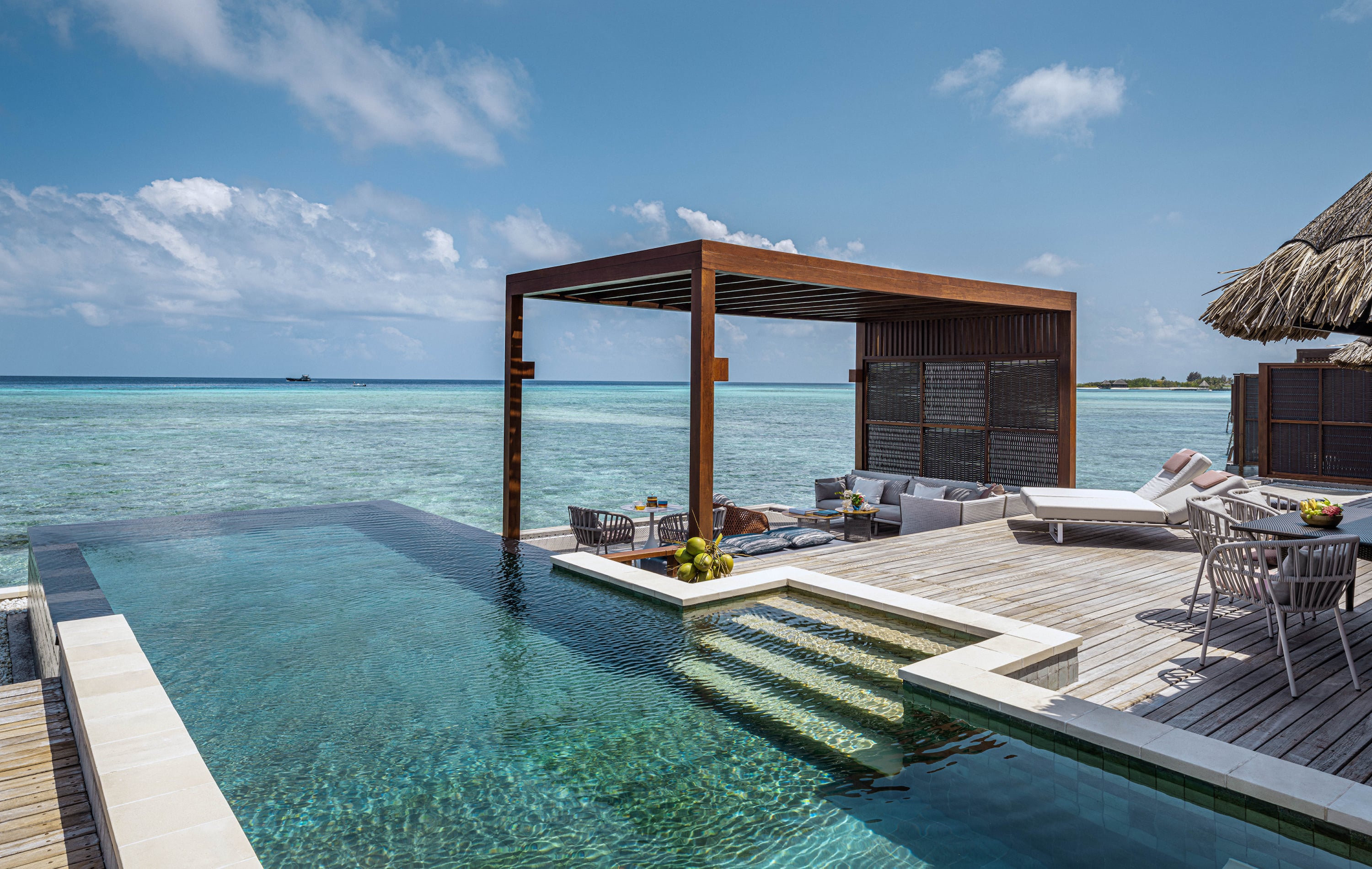 Family Two-Bedroom Water Suite im Four Seasons Kuda Huraa