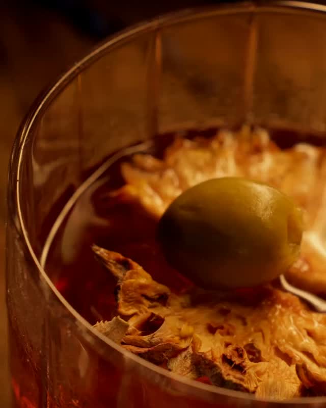 Why Stop at a Week?

#NegroniWeek is in full swing, and at Blu Beach Club, we’re happily making a season of it.

Our line-up travels from Landaa’s mushroom and cacao-laced Down To Earth, to a fiery po