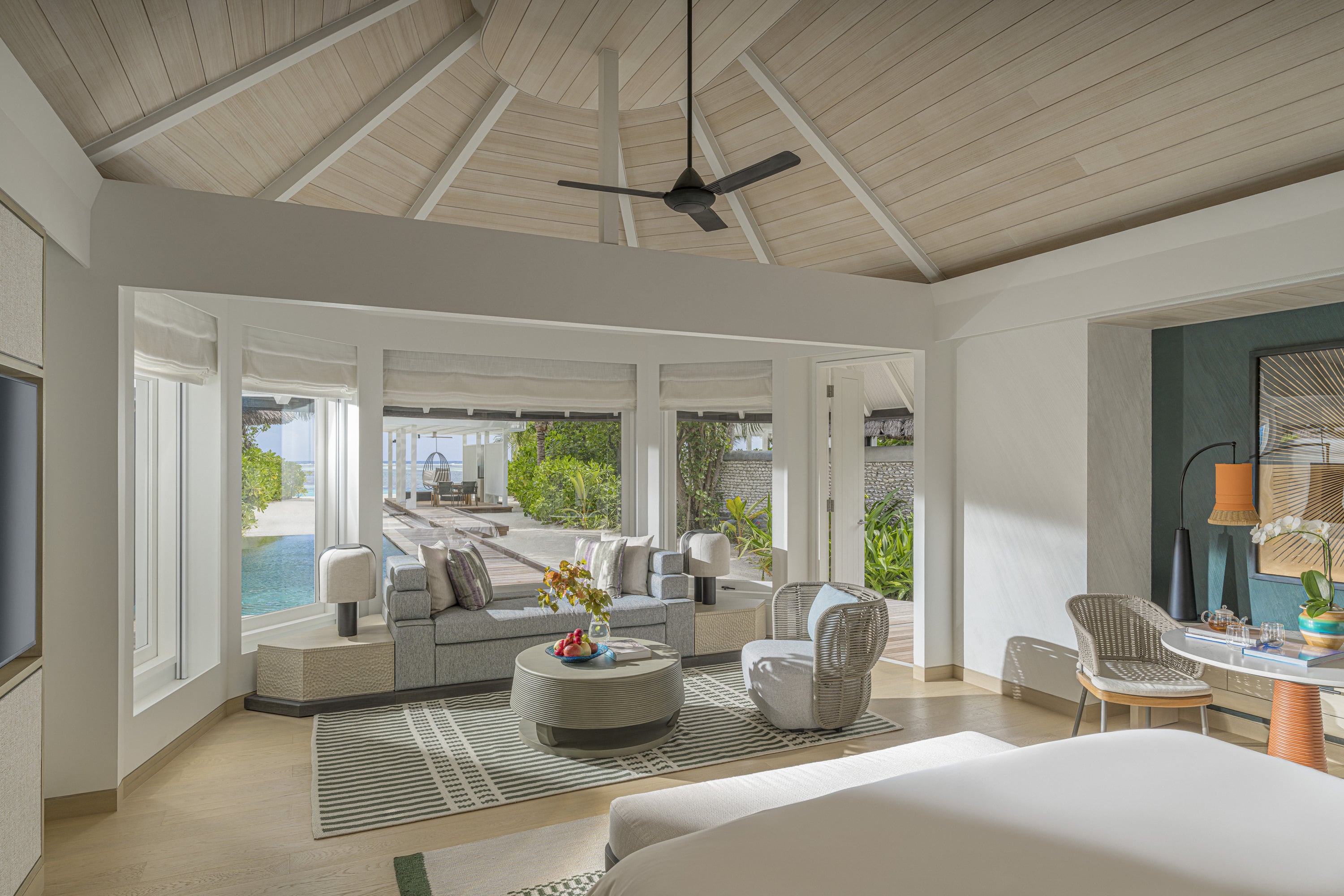 Sunset Family Beach Villa with Pool im Four Seasons Kuda Huraa
