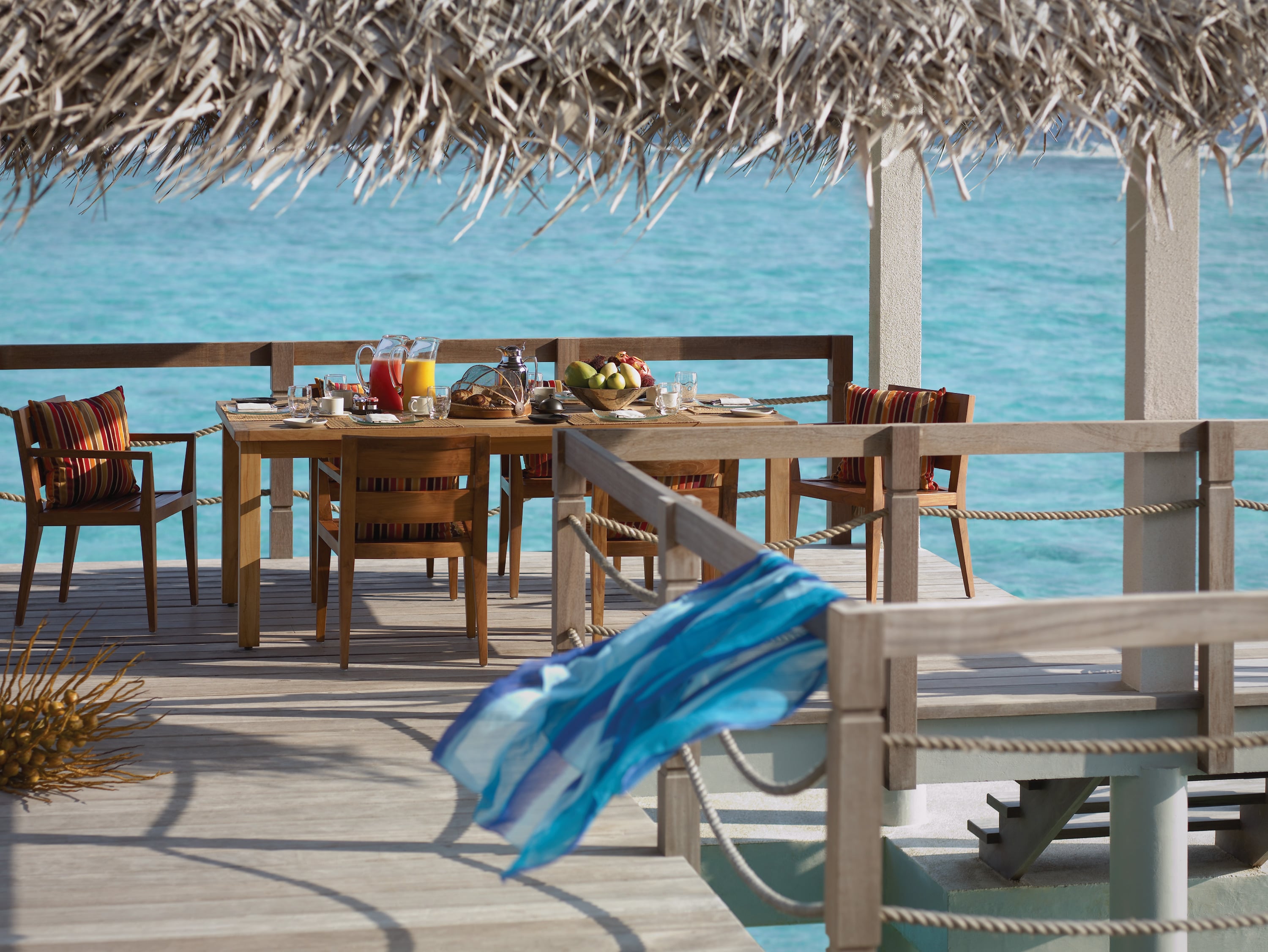 Three-Bedroom Land and Ocean Suite at Four Seasons Landaa Giraavaru