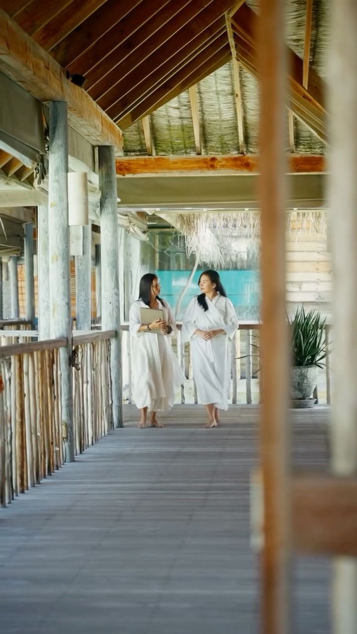 Lascia che sia l'isola a dettare il ritmo. Questo settembre, la Dr.ssa Aradhana si unisce a noi come Visiting Naturopath, offrendo una collezione di trattamenti olistici e pratiche per nutrire corpo, mente e spirito.

Da personal