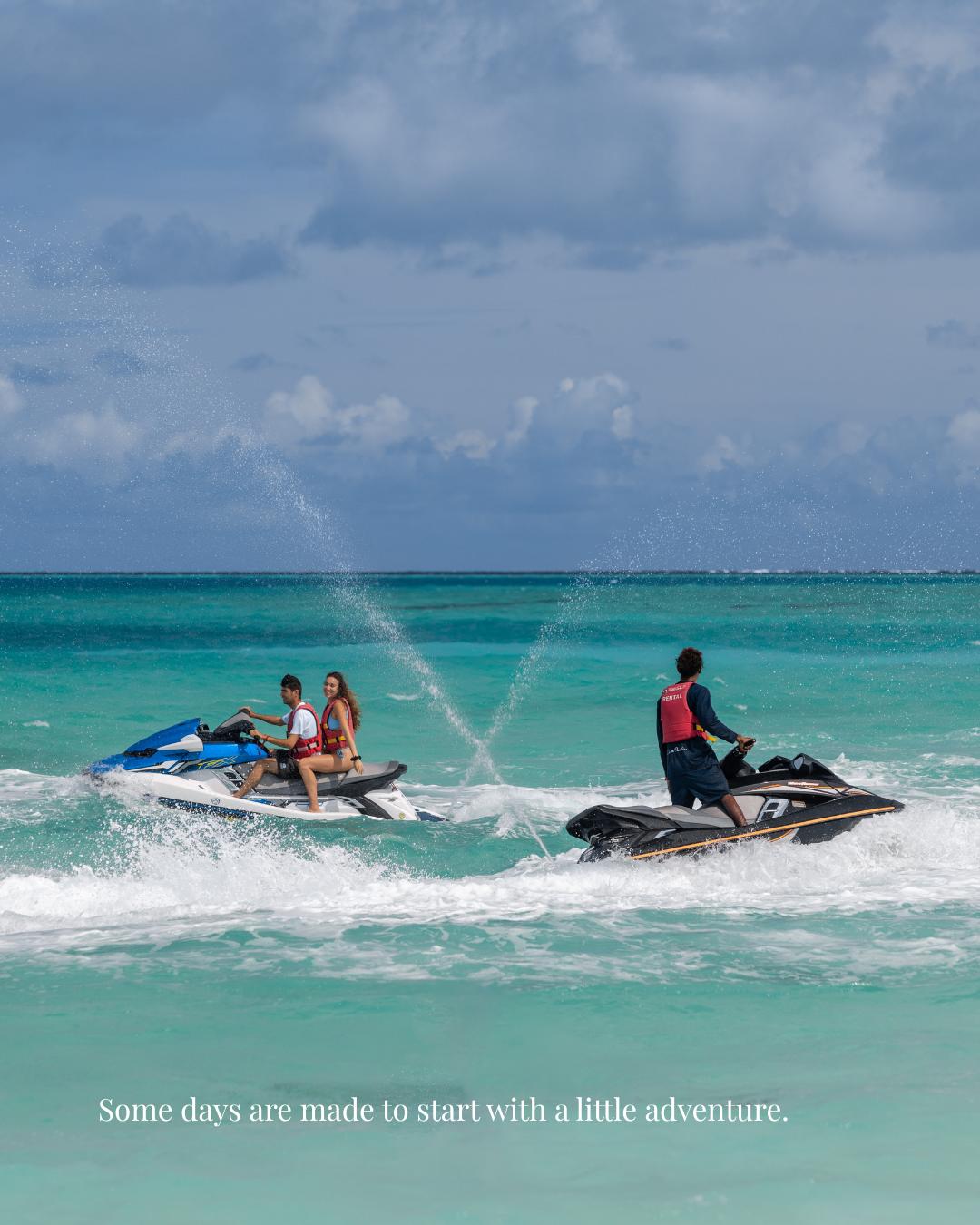 Foto von Grand Park Kodhipparu vom 30. August 2026. Möglicherweise ein Bild von Jetski, Wasser und Text mit der Aufschrift „Some days are made lo slart wilh a lillle adventure.“