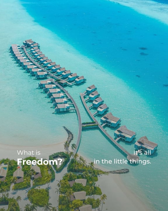 Foto condivisa da CROSSROADS Maldives il 15 settembre 2026 con tag a @saiilagoonmaldives e @hardrockhotelmaldives. Potrebbe essere un'immagine di oceano, orizzonte e testo che dice "Whatis is It's It'sall all Free"