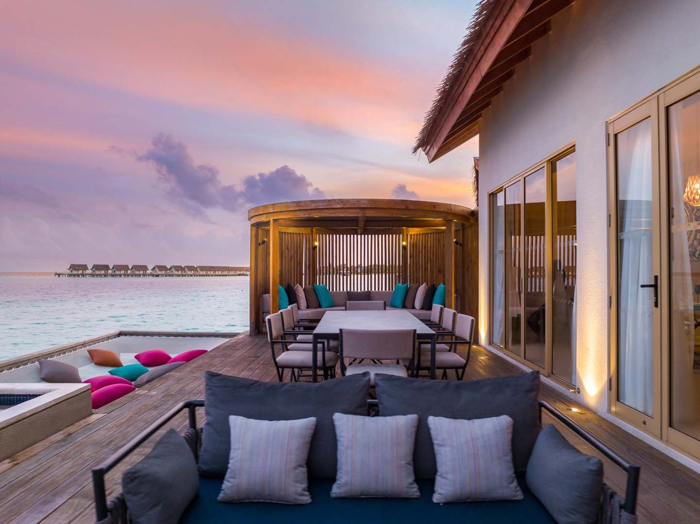 Rock Star Overwater Private Pool Villa im Hard Rock Hotel Maldives
