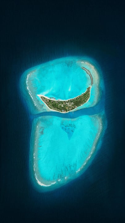 At Hideaway Beach Resort & Spa, every stay is defined by experiences that linger long after you leave. Retreat to spacious villas that offer complete privacy, just steps away from an untouched underwa