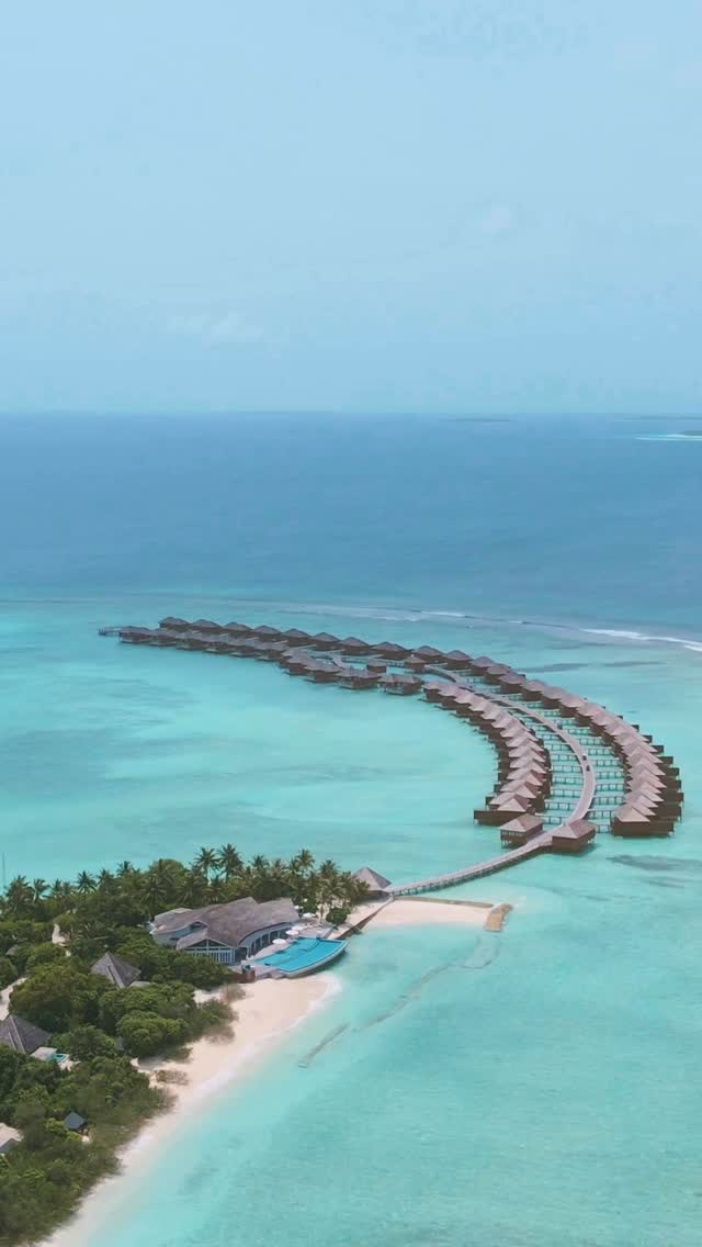 At Hideaway, tropical beauty surrounds you at every turn. From lush island greenery and swaying palms to crystal clear waters and white sandy beaches, every corner invites you to slow down and take it