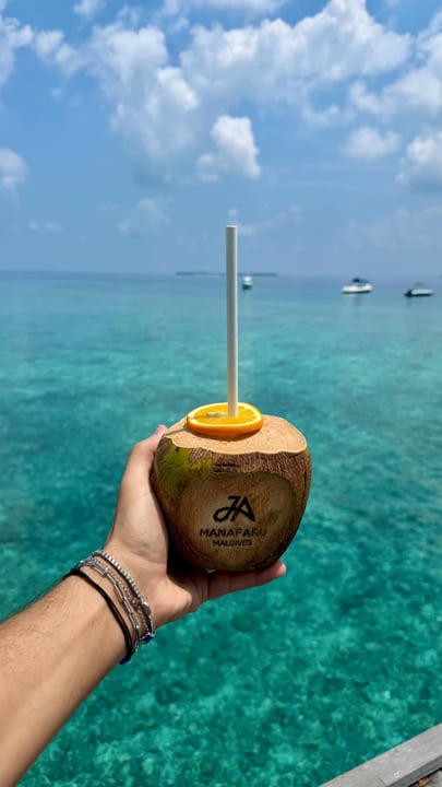 Is it just me or is every Maldives shot automatically aesthetic?! 🩵

Wrapping up an effortlessly luxurious stay at JA Manafaru Maldives… and yes, I didn’t want to leave…🏝️

#maldives #travel #luxury