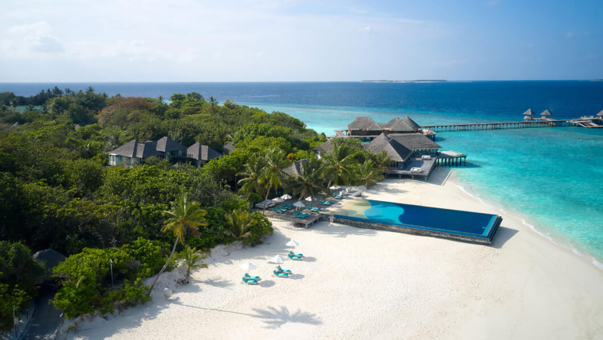 Infinity Pool & Bar restaurant
