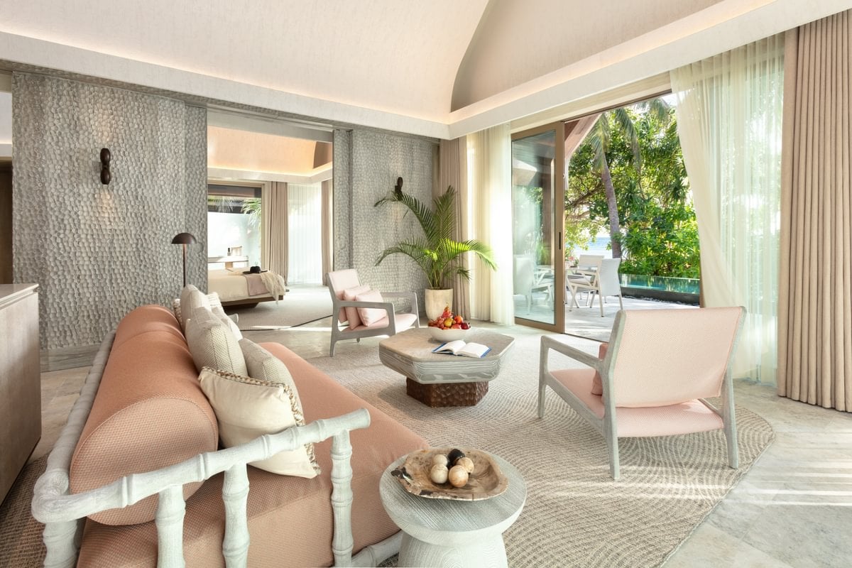 Two Bedroom Beach Pool Villa - Wohnbereich im JOALI Being